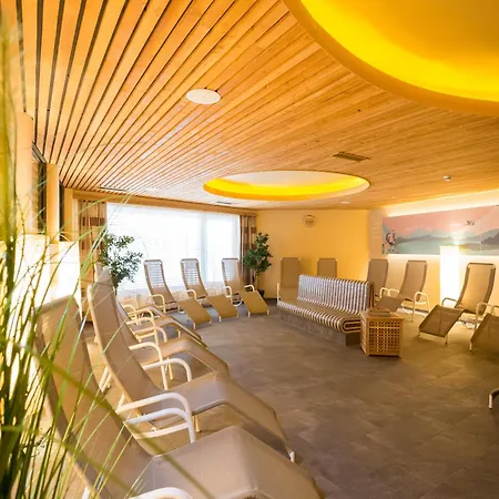 Hotel Jufa 3*